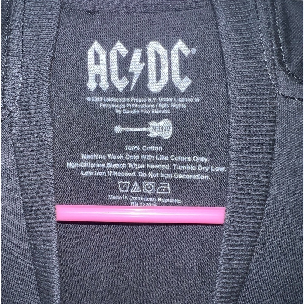 AC/DC Bell Graphic T-Shirt unisex size M NWOT - Picture 3 of 3
